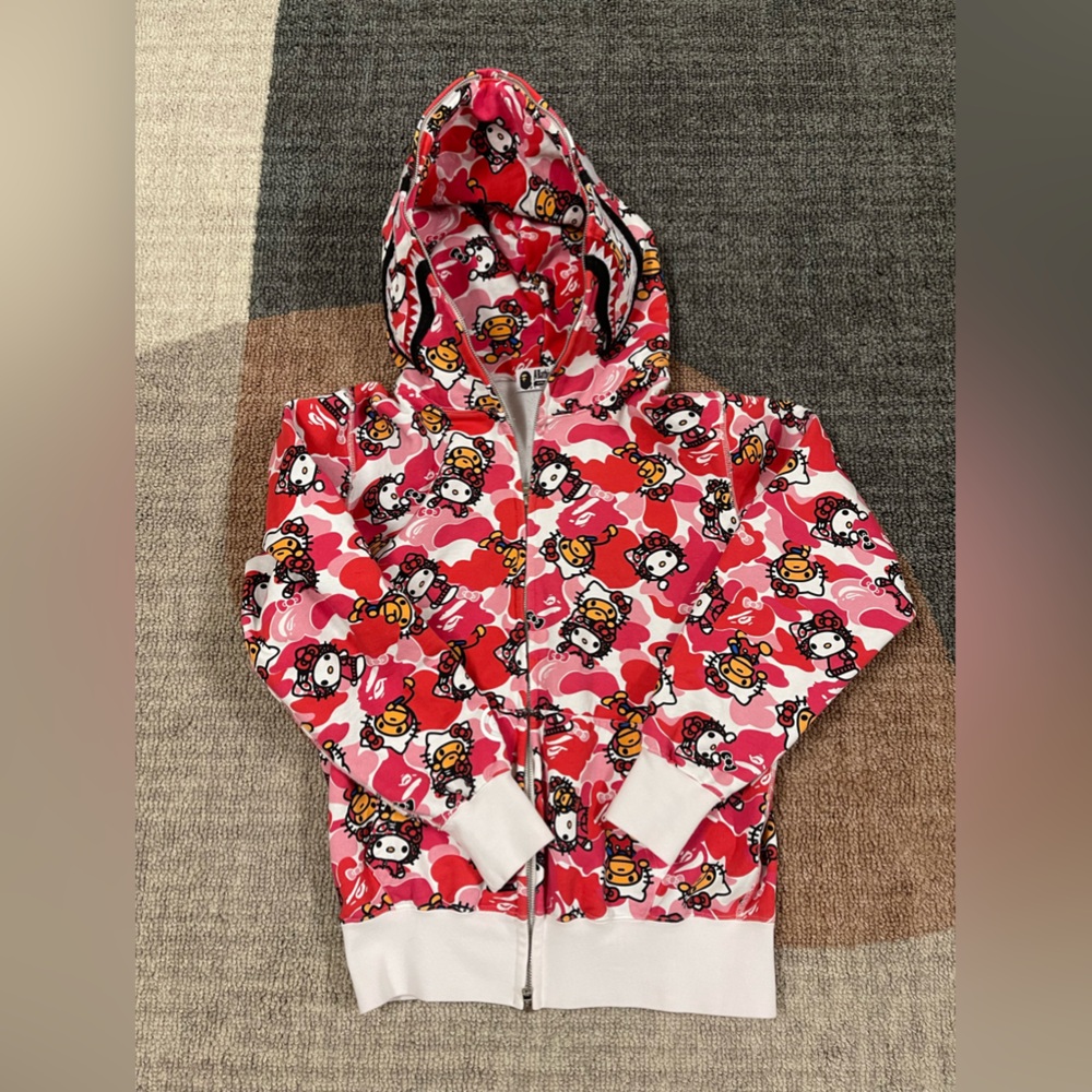 Bape x Hello Kitty